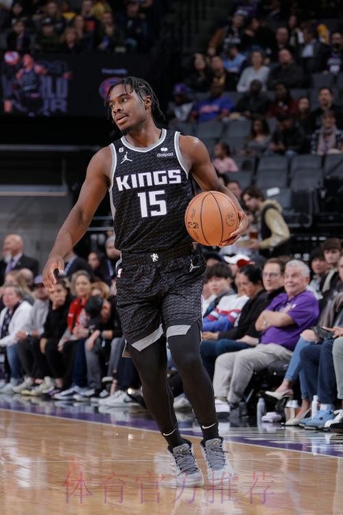 戴维恩·米切尔:我们必须像对待雷霆那样对待每一支球队 戴维恩·米切尔:我们必须像对待雷霆那样对待每一支球队